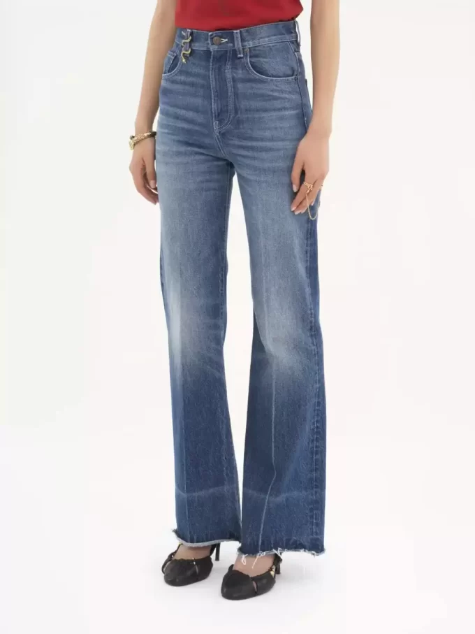 Vaqueros bootcut de tiro alto en denim Vaqueros bootcut de tiro alto en denim