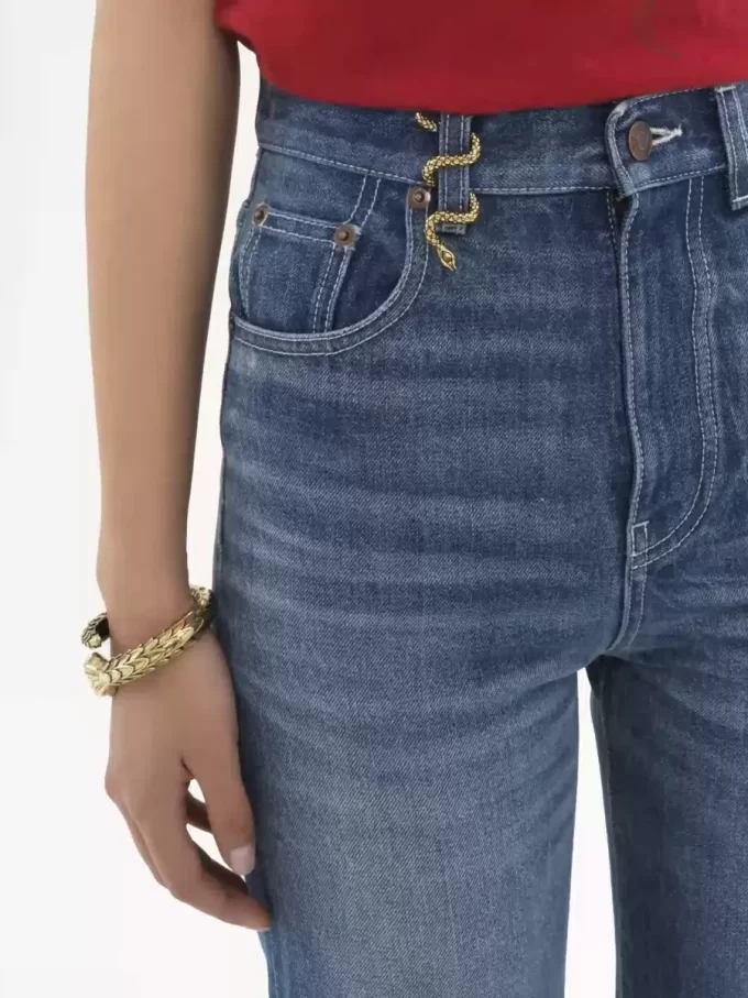 Vaqueros bootcut de tiro alto en denim Vaqueros bootcut de tiro alto en denim