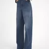 Vaqueros de pierna ancha en denim Vaqueros de pierna ancha en denim