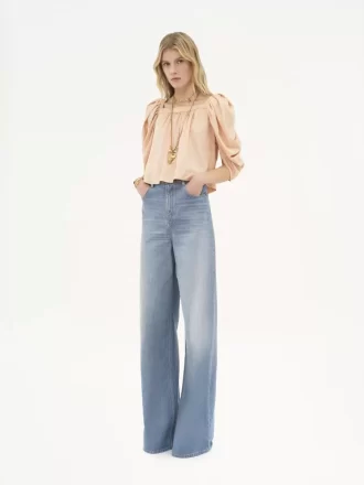 Vaqueros de tiro alto y pierna ancha en denim