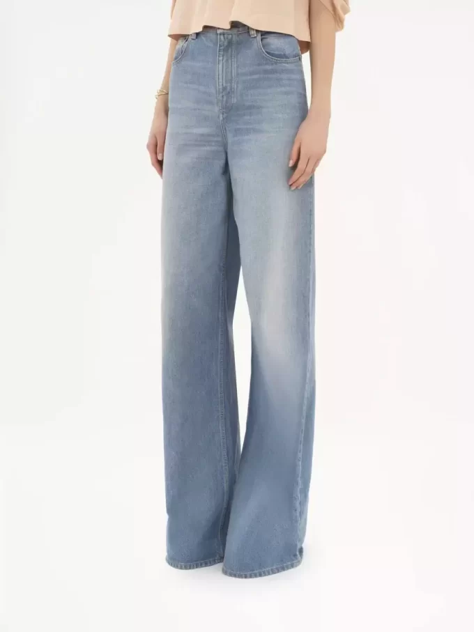 Vaqueros de tiro alto y pierna ancha en denim
