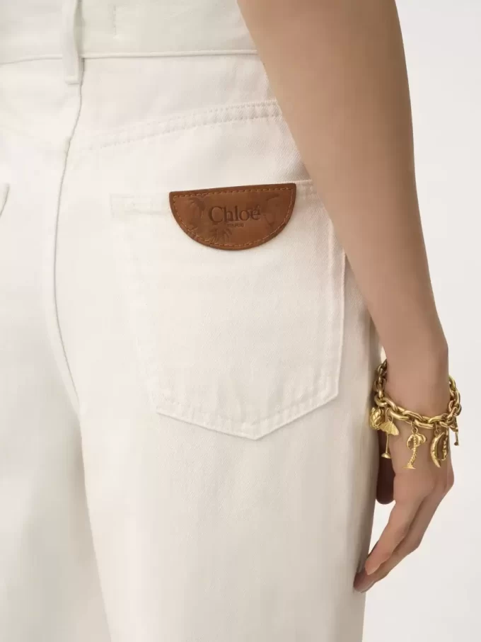 Vaqueros de tiro alto y pierna ancha en denim