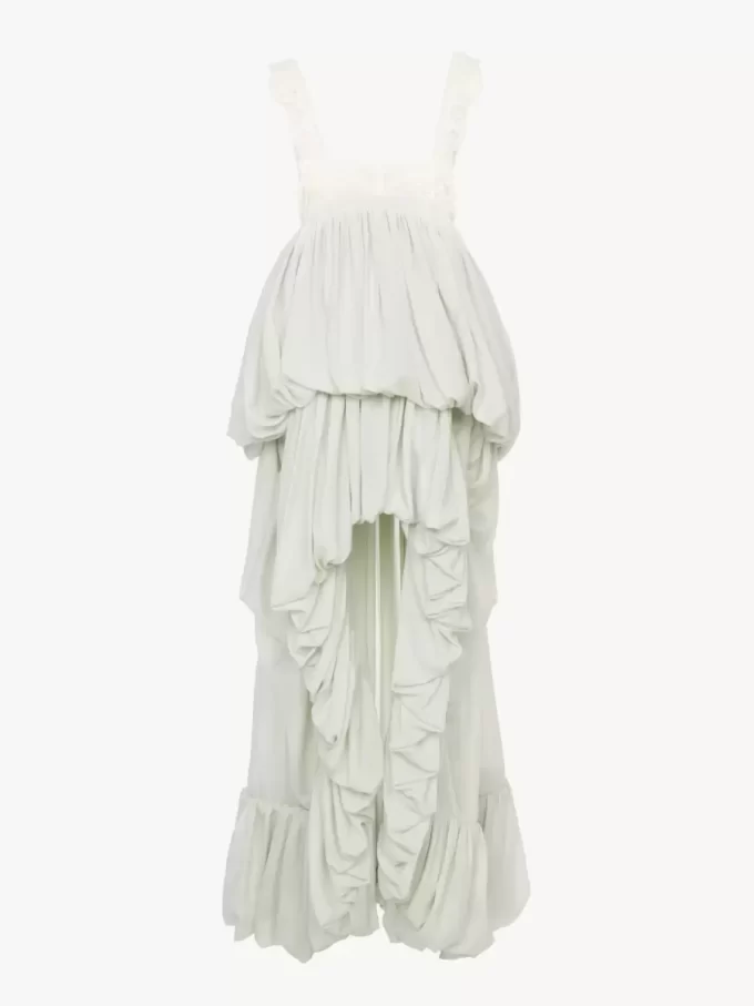 Vestido con volantes altos y bajos en habotai de seda y encaje Vestido con volantes altos y bajos en habotai de seda y encaje