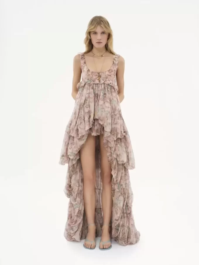 Vestido de volantes altos y bajos en muselina de seda Vestido de volantes altos y bajos en muselina de seda