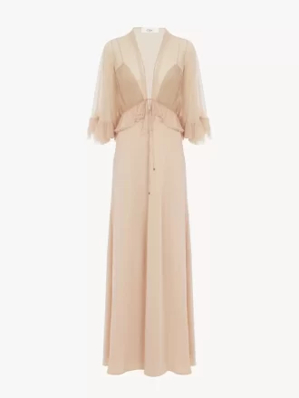 Vestido largo con escote en pico en crepé satinado