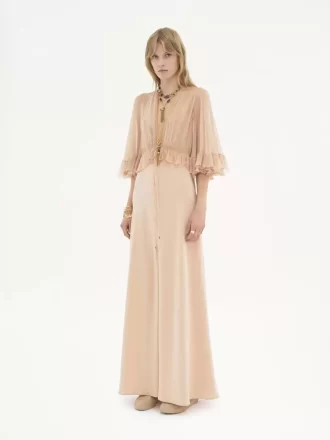 Vestido largo con escote en pico en crepé satinado