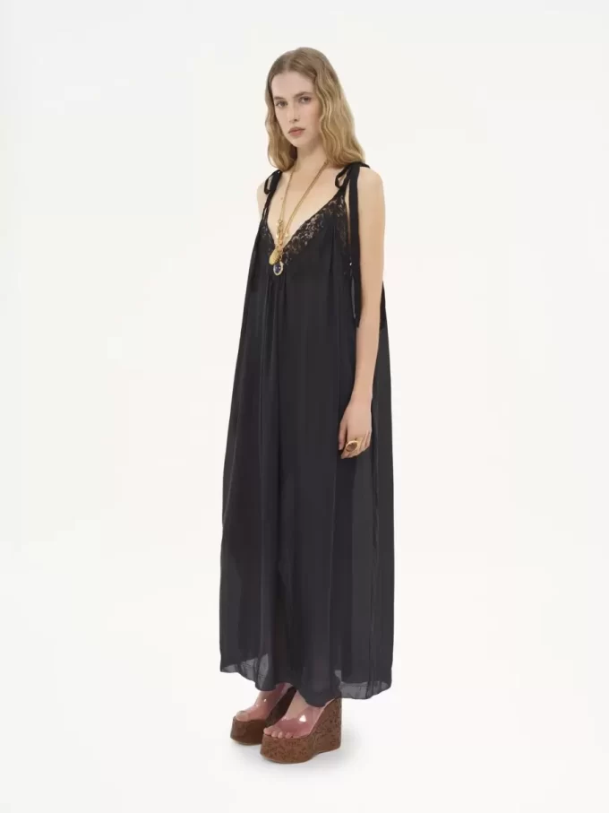 Vestido lencero largo en charmeuse de seda y encaje