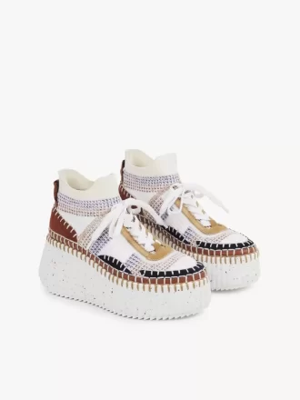 Zapatilla de cuña Nama